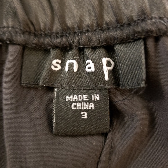 Black cocktail dress - Picture 6 of 6